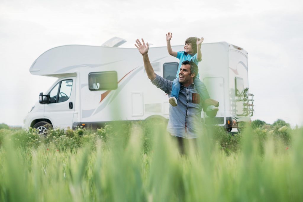 Wohnmobil in der Natur